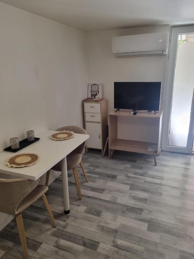 Les Saules - Avignon Studio Centre Ville Gare Екстер'єр фото