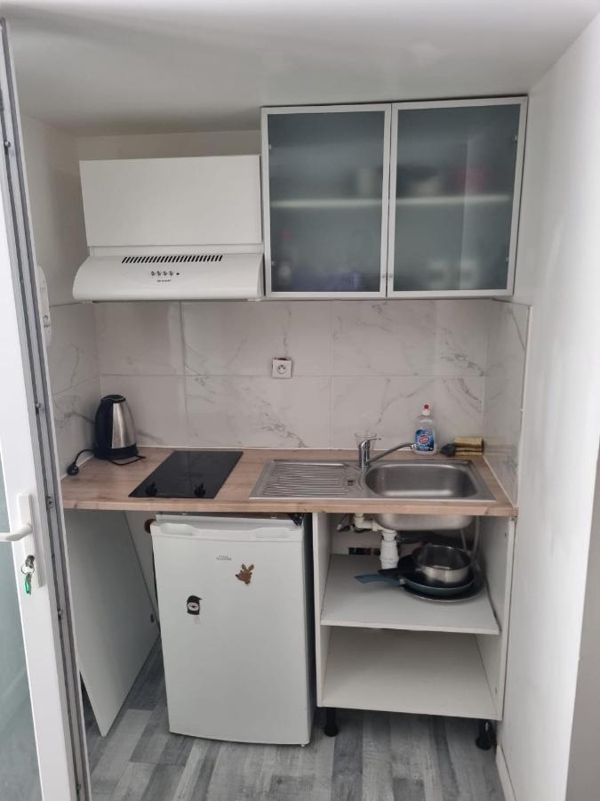 Les Saules - Avignon Studio Centre Ville Gare Екстер'єр фото